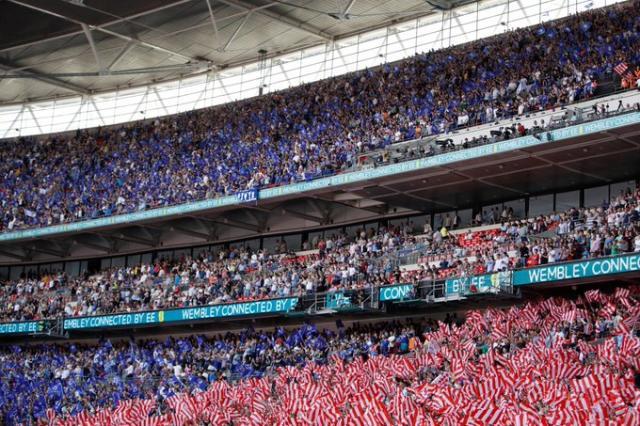 华体会app下载-球迷回归进行时 足总杯半决赛或择一场对外开放